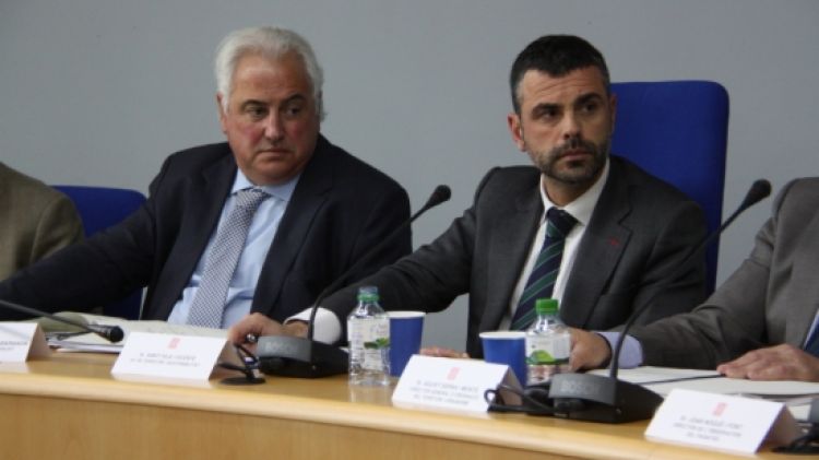 Santi Vila (dreta) amb Josep M. Corominas © ACN