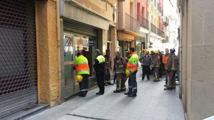 Quatre dotacions dels Bombers de la Generalitat han treballat en aquest incident © Olot Televisió