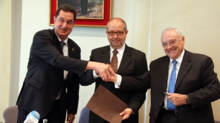 D'esquerra a dreta: Romà Codina, Felip Puig i Josep Maria Molist © ACN