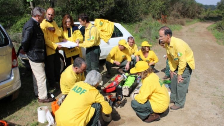 Els voluntaris de l'ADF de Girona han mostrat aquest dissabte com treballen i les tasques que realitzen © Aj. de Girona