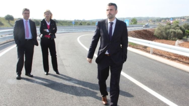 El conseller Santi Vila a les obres de l'enllaç Figueres Nord de l'AP-7 © ACN