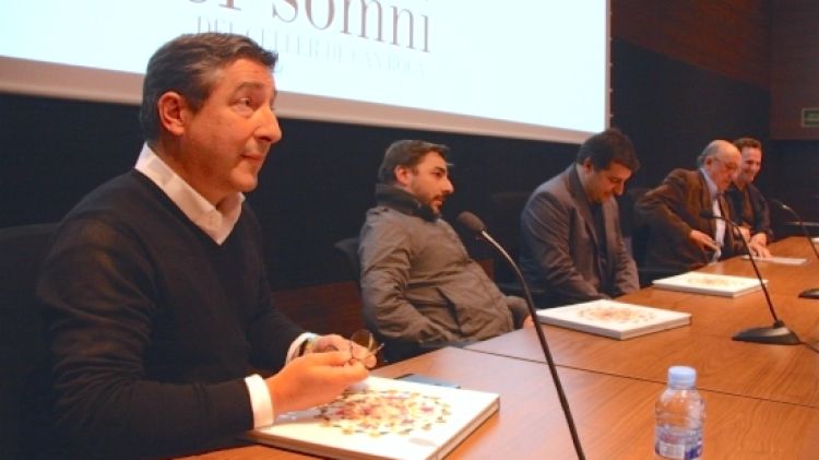 Joan Roca i els seus germans, amb Jaume Roures i Franc Aleu, aquest matí © ACN