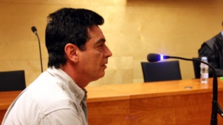 L'acusat Alfonso F. B. a la banqueta dels acusats de l'Audiència de Girona (arxiu) © ACN