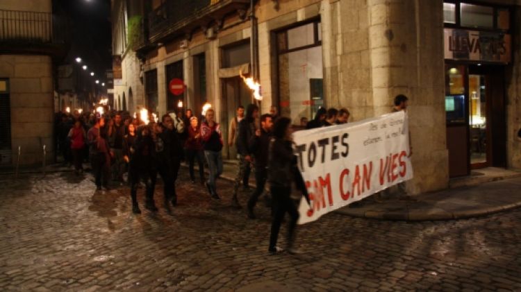 La marxa ha recorregut diversos carrers de la ciutat © ACN