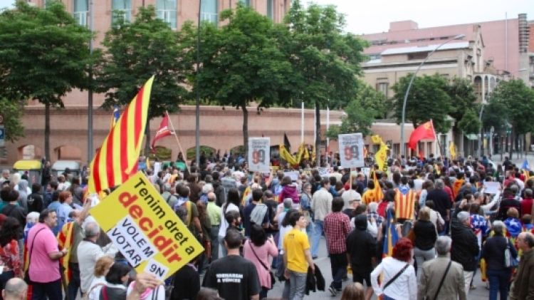 La manifestació ha aplegat un miler de manifestants a Girona © ACN