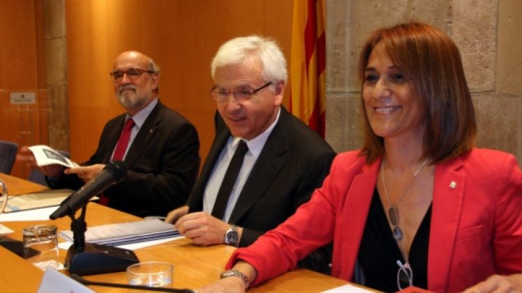 Ferran Mascarell, Frederic Udina, i  Ester Franquesa han presentat aquest divendres els resultats de l'Enquesta d'usos lingüístics 2013 ©ACN