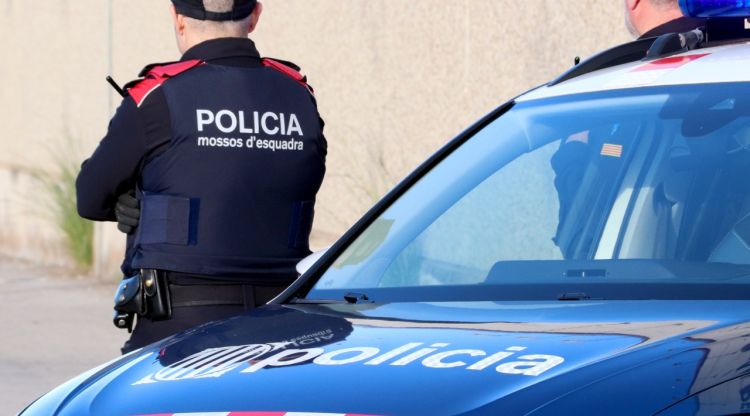 Dos detinguts a Lloret per una onada de robatoris violents i extorsions al centre