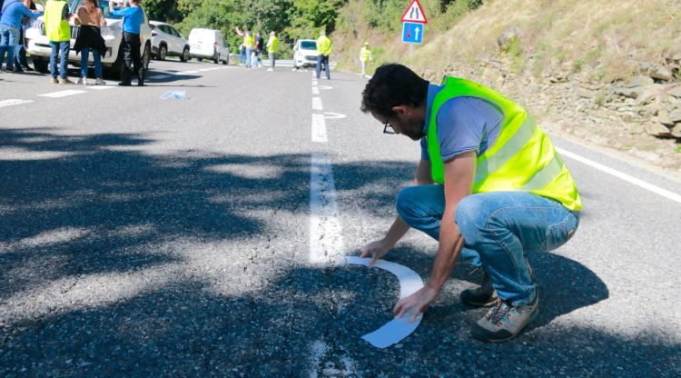 El 65% dels motoristes segueix les marques de seguretat als revolts de la Collada de Toses