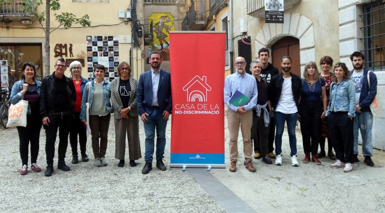 Girona crea un servei pioner contra les discriminacions en col·laboració amb una trentena d'entitats
