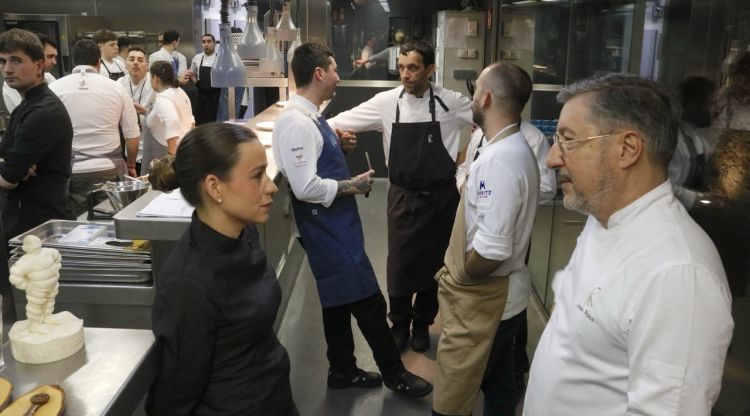 Catorze restaurants gironins amb estrella Michelin cuinen plegats en el 2n 'Sopar Esperit Fòrum'