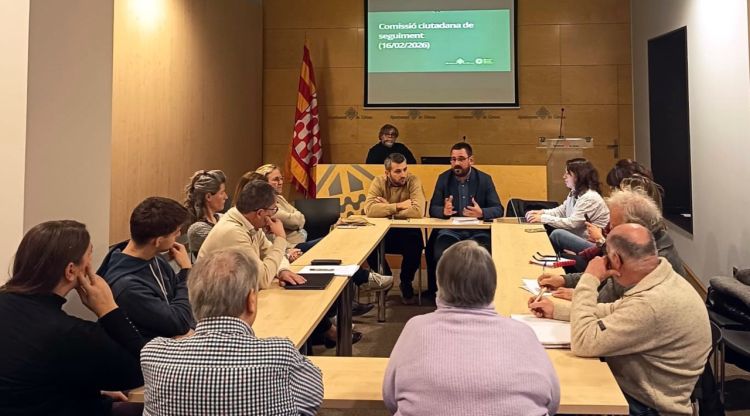 Girona Neta i Digna reclama que no sigui obligatori obrir els contenidors amb targeta