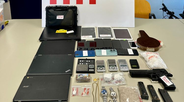 Una detinguda per dirigir un punt de venda de droga en un pis de Palafrugell