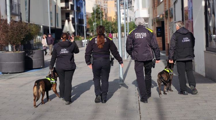 La Policia Local de Roses incorpora unitats de dron i canina per reforçar la seguretat