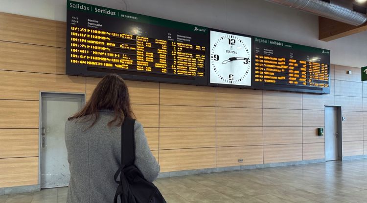 Paneque diu que la setmana vinent es restablirà la normalitat horària al TAV entre Figueres i Barcelona