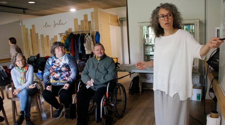 Proposen 20 mesures per eliminar ''barreres estructurals'' per a dependents en entorns rurals