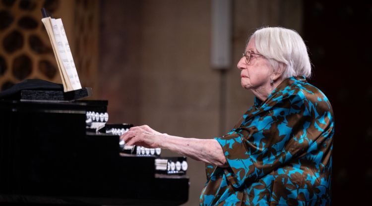 Montserrat Torrent celebra els 100 anys portant per primera vegada l’orgue al Festival de Peralada