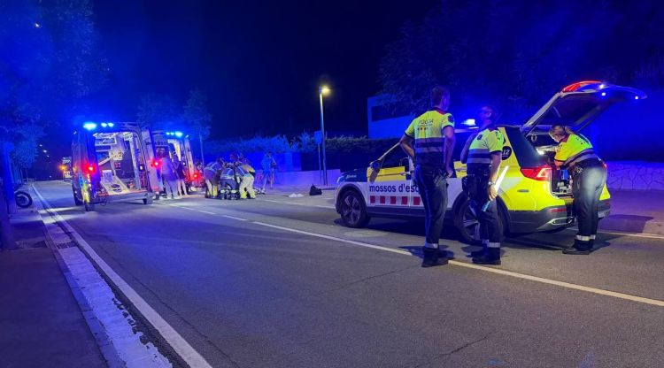 Quatre ferits en un accident entre dos ciclomotors a Vilamalla